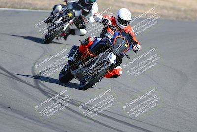 media/Feb-05-2023-Classic Track Day (Sun) [[c35aca4a42]]/Group 2/session 1 turn 9/